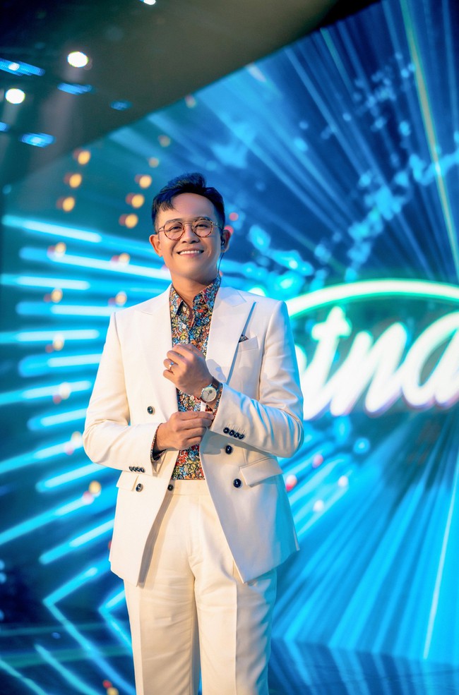 Stylist đứng sau sự thay đổi diện mạo của MC Đức Bảo ở Vietnam Idol 2023 - Ảnh 6.