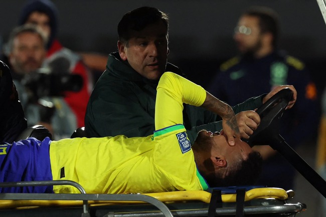 Khó tin Neymar 'ngồi chơi xơi nước' 640 ngày vì chấn thương sau khi rời Barcelona - Ảnh 2.