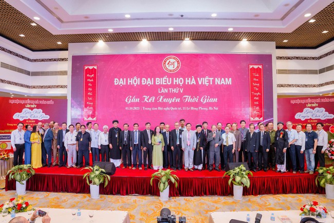 Đại hội Đại biểu họ Hà Việt Nam lần thứ V: Hướng về nguồn cội, kết nối tình thân - Ảnh 3.