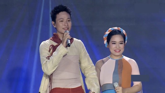 Vietnam Idol 2023 Hà An Huy: Chuẩn ‘con nhà nòi’, 2 lần lên ngôi Quán quân - Ảnh 4.