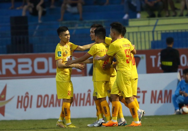 Link xem trực tiếp bóng đá Thanh Hóa vs Hà Tĩnh (18h00, 21/10), V-League vòng 1 - Ảnh 3.