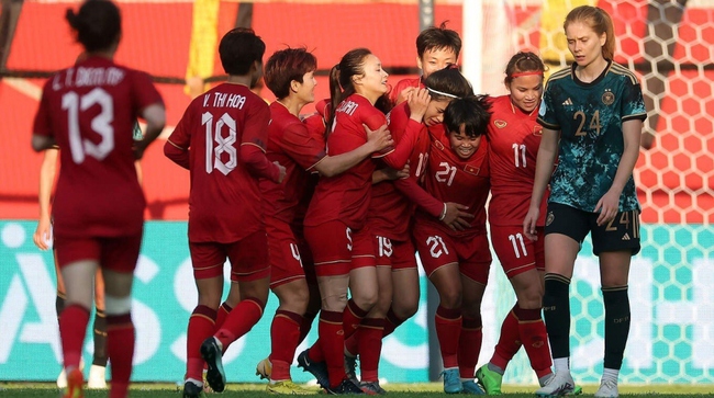 Thanh Nhã ghi bàn thắng lịch sử cho ĐT nữ Việt Nam, được báo chí châu Âu khen ngợi nhưng vẫn tỏ ra khiêm tốn - Ảnh 4.