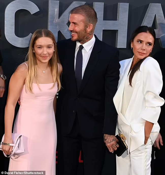 Cách David Beckham hôn con gái Harper gây phản ứng dữ dội - Ảnh 4.