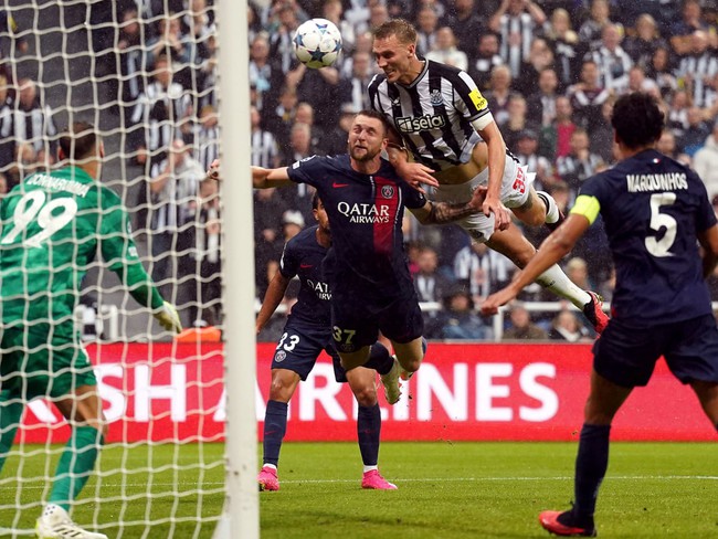 PSG bị Newcastle nhấn chìm, Man City 'ca khúc khải hoàn' trên đất Đức tại Cúp C1 - Ảnh 2.