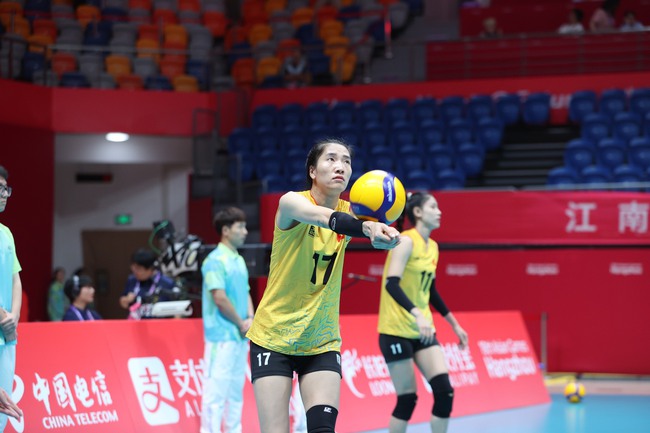 Kết quả bóng chuyền nữ Việt Nam vs Trung Quốc: Nữ Việt Nam rút ra nhiều bài học cho trận bán kết - Ảnh 9.