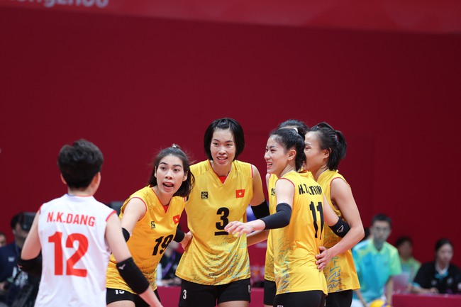 Xác định đối thủ của ĐT nữ Việt Nam ở bán kết bóng chuyền nữ ASIAD: Cơ hội vào chung kết là vẫn còn - Ảnh 2.