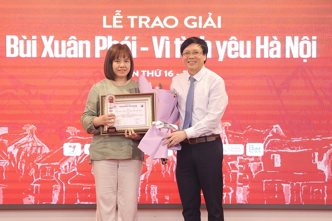 Giải thưởng Bùi Xuân Phái - Vì tình yêu Hà Nội lần 16-2023: Đạo diễn Đặng Nhật Minh được vinh danh Giải thưởng Lớn  - Ảnh 17.