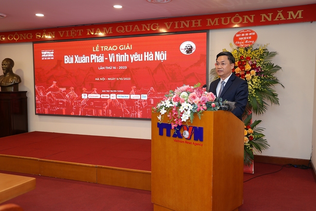 Phó Chủ tịch UBND TP Hà Nội Hà Minh Hải: Giải thưởng Bùi Xuân Phái trở thành nét văn hóa độc đáo của Thủ đô - Ảnh 2.
