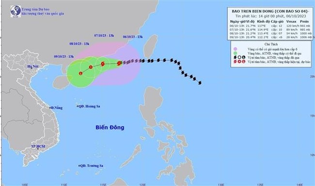 Bão số 4 giật cấp 16, cách Hồng Kông (Trung Quốc) khoảng 290 km về phía Đông Đông Nam - Ảnh 1.