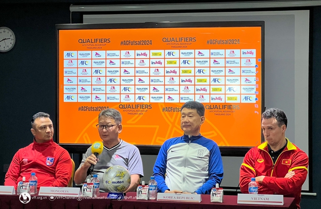 Bóng đá Việt Nam 7/10: CLB Hà Nội chia tay HLV, Công Phượng chưa hết cơ hội tại ĐT Việt Nam - Ảnh 5.