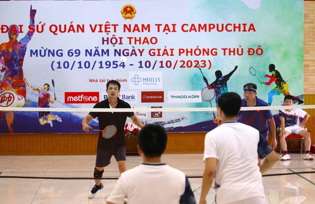69 năm Ngày Giải phóng Thủ đô: Sôi động hội thao chào mừng tại Campuchia - Ảnh 2.
