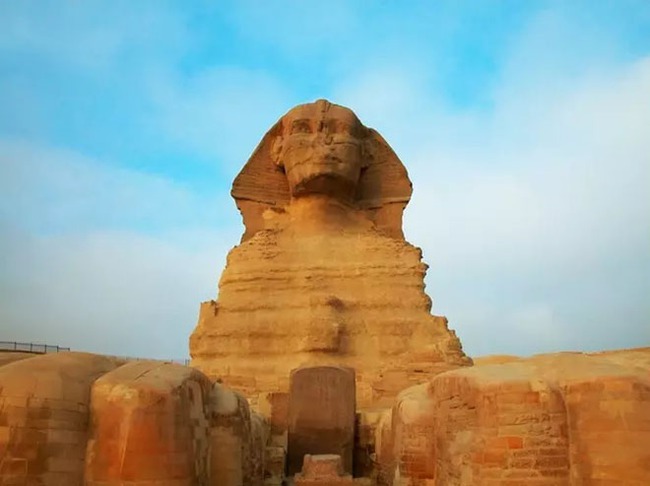 Phát hiện ra 'câu chuyện nguồn gốc' đằng sau cách tạo nên tượng Nhân sư vĩ đại cách đây 4.500 năm ở Ai Cập - Ảnh 5.