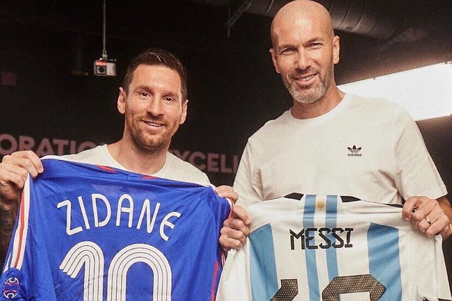 Zidane chuyện trò cùng Messi: 'Ghi bàn ở chung kết World Cup thật là tuyệt' - Ảnh 3.