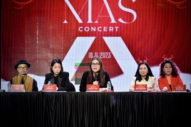 Đạo diễn Nguyễn Việt Thanh dàn dựng Xmas Concert cho khán giả GenZ - Ảnh 2.