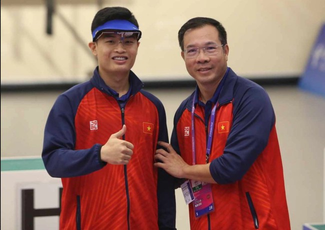 2 tháng sau khi tỏa sáng ở ASIAD, Phạm Quang Huy tiếp tục mang HCV về cho bắn súng Việt Nam ở giải đấu danh giá - Ảnh 2.
