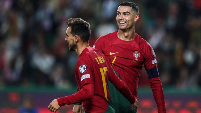 Kết quả vòng loại EURO 2024: Bồ Đào Nha lập kỳ tích, Tây Ban Nha trả giá cho chiến thắng - Ảnh 2.