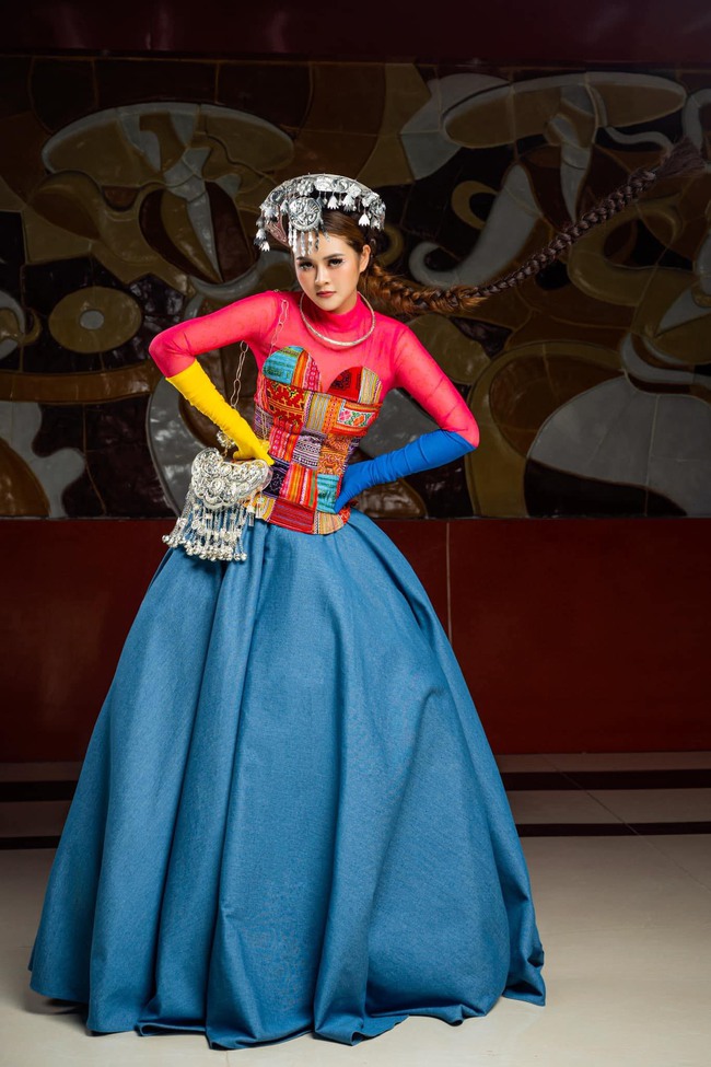 NTK Thạch Linh đưa hình ảnh vải thiều Thanh Hà, bánh đậu xanh Hải Dương lên sàn diễn thời trang - Ảnh 3.