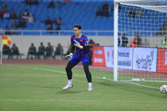 TRỰC TIẾP bóng đá Việt Nam vs Iraq (0-0): Quế Ngọc Hải trở lại, Văn Toàn đá chính - Ảnh 5.