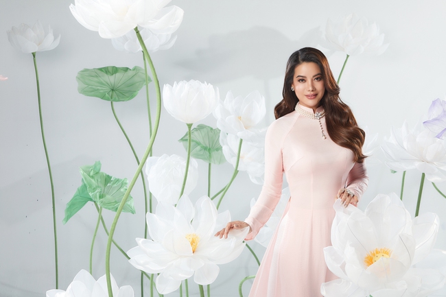 Miss Earth 2023 đến Việt Nam, chọn key visual hoa Sen - Ảnh 1.
