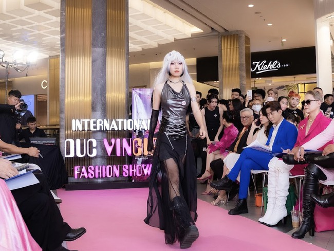 NTK Đức Vincie tìm kiếm người mẫu diễn show thời trang cuối năm - Ảnh 7.