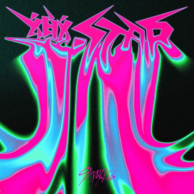 EP 'Rock-Star' của Stray Kids: Thêm một tuần rực rỡ nữa của Kpop! - Ảnh 1.