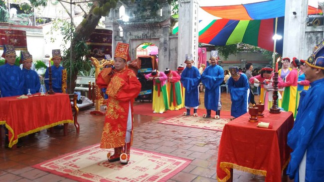 Bảo vệ sức sống lễ hội truyền thống tại nội thành Hà Nội - Ảnh 1.