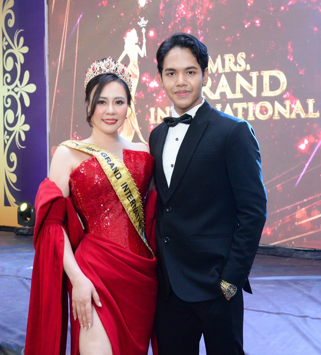 Hoa hậu Phan Kim Oanh tiếp tục giữ vương miện Mrs Grand International - Ảnh 4.