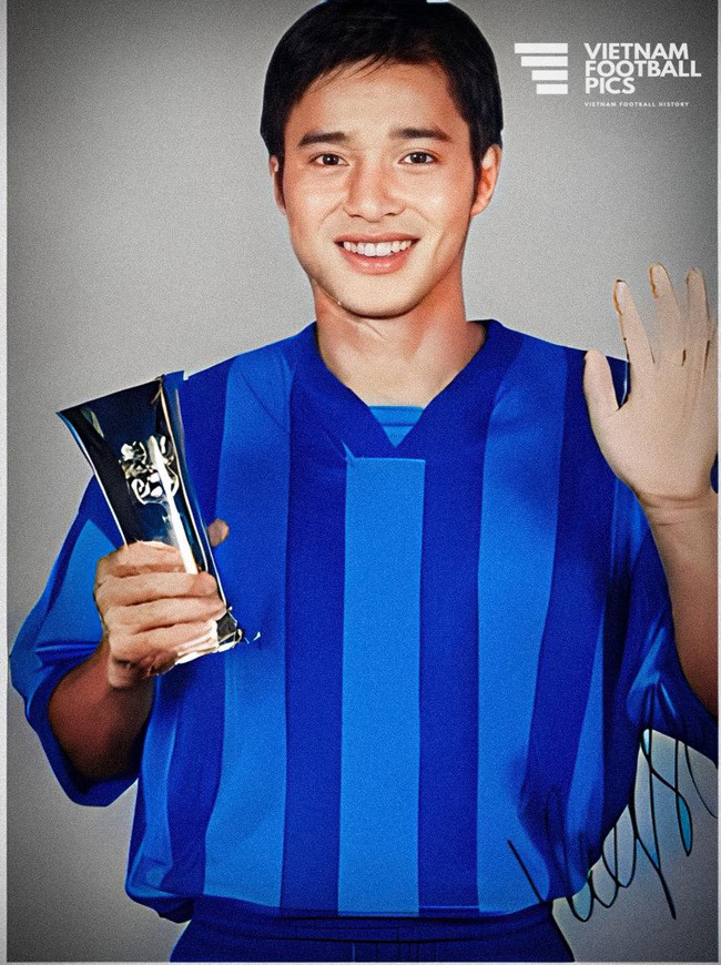 Cầu thủ Việt Nam đầu tiên đoạt danh hiệu Cầu thủ xuất sắc nhất châu Á, được HLV Brazil thừa nhận tài năng - Ảnh 2.