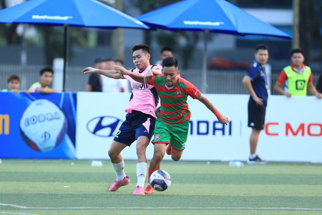 Vòng 1 VSC-S3: Đại Từ và BIDV Quang Trung bất phân thắng bại, đội bóng fan MU hòa hú vía - Ảnh 3.