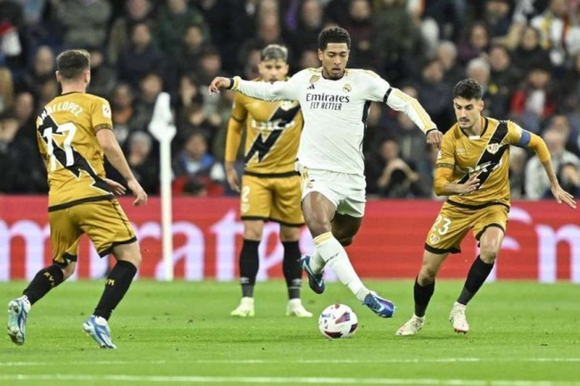 Lãng phí cơ hội, Real Madrid hòa Vallecano, lỡ cơ hội quay lại đầu bảng - Ảnh 2.