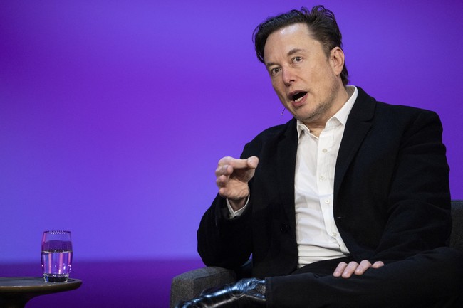  Tỷ phú Elon Musk tích hợp xAI vào mạng xã hội X - Ảnh 1.