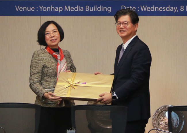 Đẩy mạnh hợp tác thông tin toàn diện giữa TTXVN với hãng thông tấn Yonhap (Hàn Quốc) - Ảnh 2.