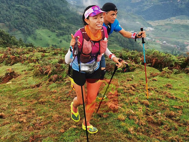 Nữ runner Việt Nam được vinh danh trên đất Thái Lan, có biệt danh 'dị nhân làng chạy' vì một điều đặc biệt - Ảnh 2.