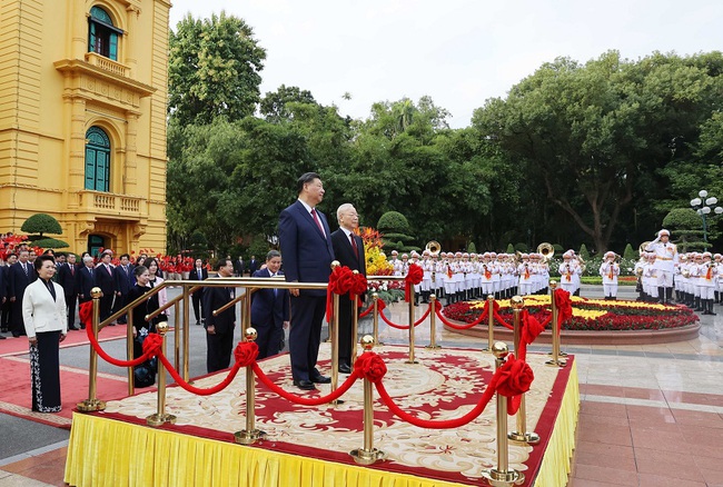 Tổng Bí thư Nguyễn Phú Trọng chủ trì Lễ đón chính thức Tổng Bí thư, Chủ tịch nước Trung Quốc Tập Cận Bình - Ảnh 2.