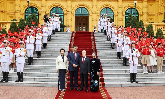 Tổng Bí thư Nguyễn Phú Trọng chủ trì Lễ đón chính thức Tổng Bí thư, Chủ tịch nước Trung Quốc Tập Cận Bình - Ảnh 4.