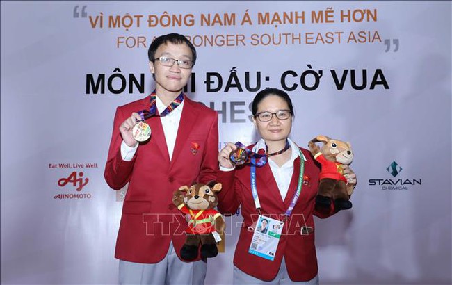 ‘Thần đồng’ cờ vua và Lê Quang Liêm giúp tuyển Việt Nam giành hết HCV, làm nên lịch sử ở giải đấu lớn - Ảnh 4.