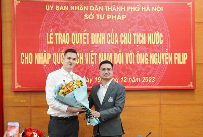 Filip Nguyễn trải lòng về quá trình nhập tịch kéo dài 9 năm, hào hứng liên tục nói 'Tôi là người Việt Nam' - Ảnh 2.