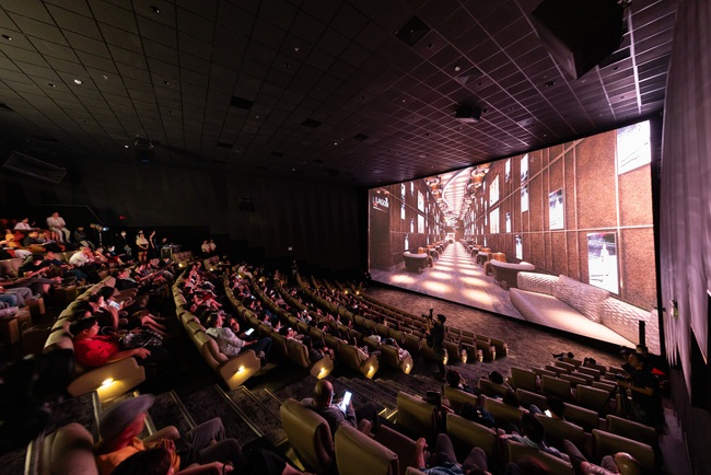 Galaxy Studio ra mắt rạp chiếu phim vượt chuẩn - Ảnh 1.