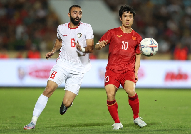 CĐV đồng thanh gọi tên sự vắng mặt đáng tiếc nhất của Việt Nam tại Asian Cup 2023 - Ảnh 2.