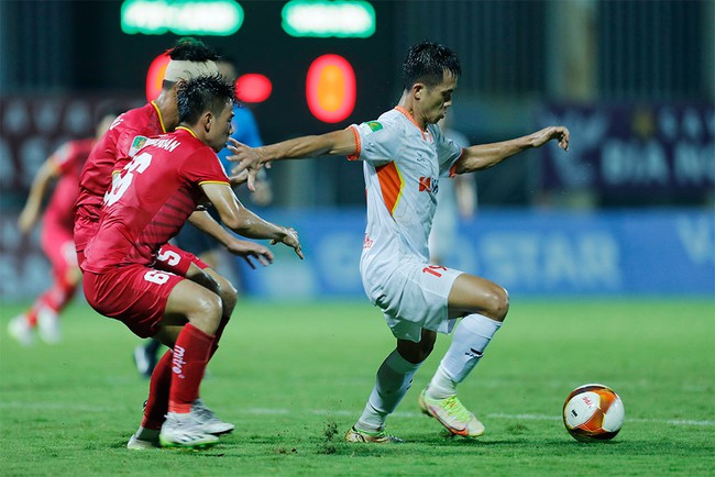 SHB Đà Nẵng trở lại mạnh mẽ, đường về V-League không xa - Ảnh 1.