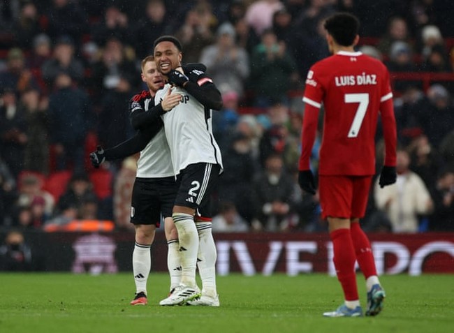 TRỰC TIẾP Liverpool vs Fulham (2-2): Đội khách có bàn thắng thứ 2 - Ảnh 3.