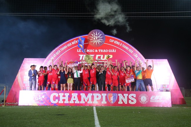 &quot;Sao&quot; V-League thất bại trước tuyển thủ futsal Việt Nam  - Ảnh 3.