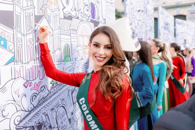 Thí sinh Miss Earth 2023 tham gia lễ phát động Tuần lễ Du lịch TP. Hồ Chí Minh - Ảnh 2.