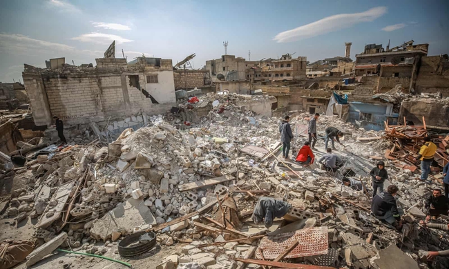 Động đất ở Thổ Nhĩ Kỳ - Syria: Bi kịch của những người sống sót đã mất đi người thân và tài sản, chỉ còn lại nỗi ám ảnh cả đời   - Ảnh 3.