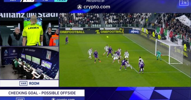 VIDEO bàn thắng Juventus 1-0 Fiorentina: Nghiệt ngã VAR, Rabiot tỏa sáng giúp 'Bà đầm già' thắng nghẹt thở  - Ảnh 5.