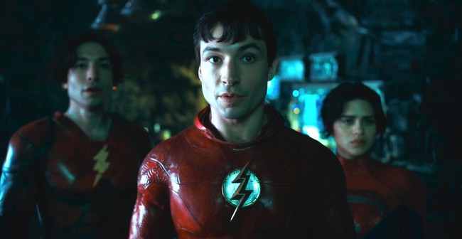The Flash tung trailer đầu tiên quy tụ ba yếu tố ăn khách: Dòng thời gian mới, phản diện cũ và Batman - Ảnh 2.