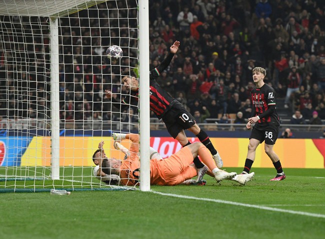 VIDEO bàn thắng Milan vs Tottenham: Điểm sáng mang tiên Diaz - Ảnh 3.