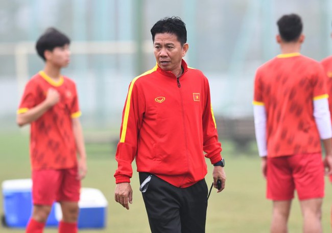 Dưới bàn tay 'người đặc biệt', U20 Việt Nam sẽ mang thêm niềm tin cho giấc mơ World Cup - Ảnh 1.
