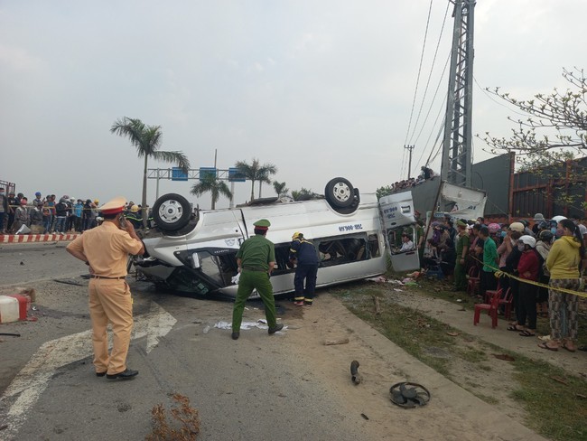 Tai nạn giao thông đặc biệt nghiêm trọng tại Quảng Nam: Xe khách chạy quá tốc độ, chở quá số người quy định - Ảnh 1.