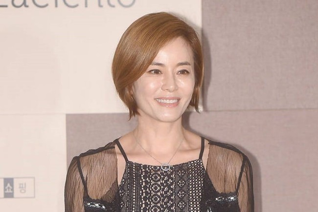 Mẹ vợ Lee Seung Gi chính thức lên tiếng về loạt tranh cãi lừa đảo - Ảnh 1.